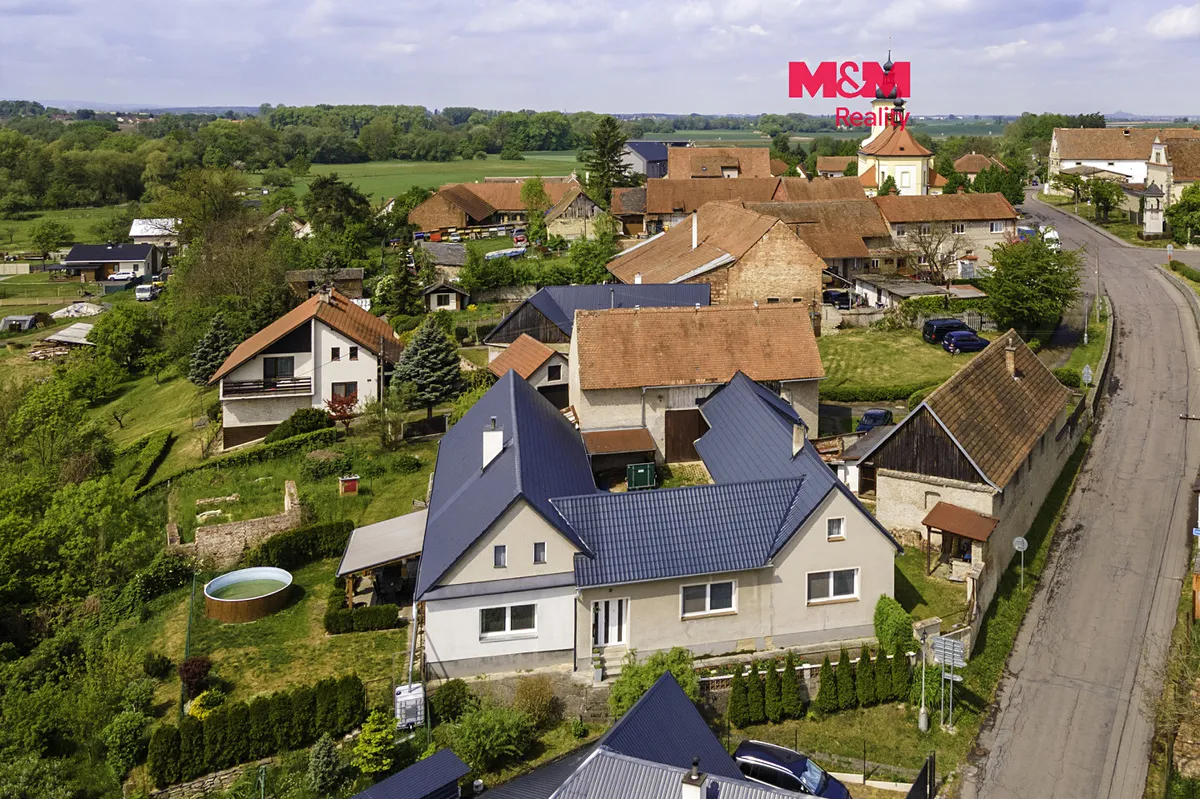 Prodej rodinného domu 120 m², pozemek 1065 m²